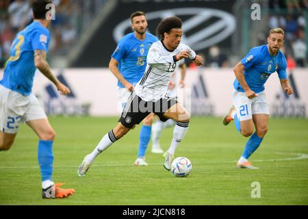 Leroy SANE (GER) auf dem Ball, Action. Fußball UEFA Nations League, Spieltag 4, Deutschland (GER) - Italien (ITA), am 14.. Juni 2022 in Borussia Monchengladbach/Deutschland. Stockfoto