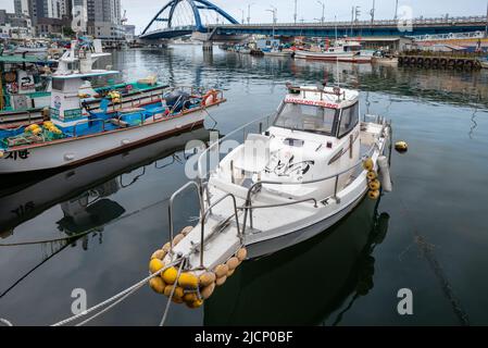 Fischerort Sokcho in der Provinz Gangwon in Südkorea am 13. Juni 2022 Stockfoto