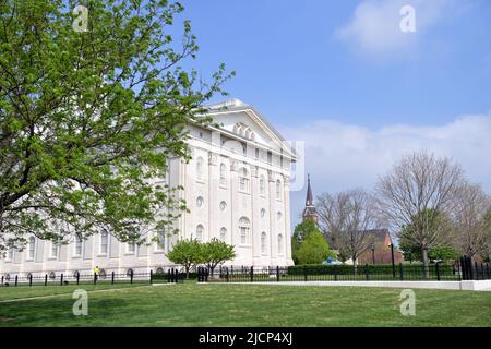 Nauvoo, Illinois, USA. Der Nauvoo Illinois Tempel, erbaut im Stil der griechischen Wiederbelebung, wurde 2002 eingeweiht. Stockfoto