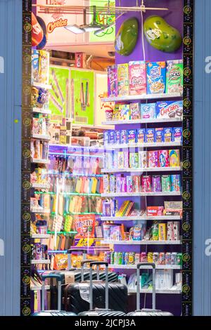 American Candy Shops sind in der Oxford Street drastisch angestiegen, die nun wegen angeblicher Geldwäsche durch den Westminster Council mit Bewährungen konfrontiert werden Stockfoto