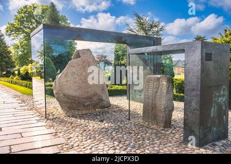 Dänische nationale Runen-Steindenkmäler in Jelling Dänemark Stockfoto