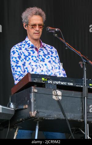 Mike Lindup von Level 42 beim Cambridge Club Festival im Childerley Orchard, Cambridge, Großbritannien. 10. Juni 2022 Stockfoto