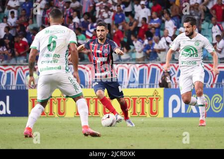 Salvador, Brasilien. 14.. Juni 2022. Auf dem Foto, Mittelfeldspieler Daniel während des Spiels zwischen Bahia x Chapecoense, Brasilianische Meisterschaft 2022, an diesem Dienstag (14) im Arena Fonte Nova Stadium, in Salvador (BA) statt. Kredit: Márcio Roberto/FotoArena/Alamy Live Nachrichten Stockfoto