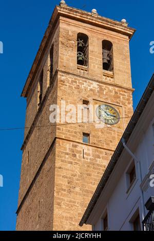 Segorbe, Castellon, Spanien. Glockenturm der Kathedrale Basilika, gotischer Stil, im 13.. Jahrhundert erbaut Stockfoto
