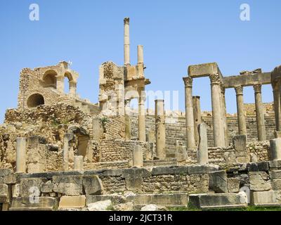 Teilweise Blick auf die Ruinen von Dougga - Tunesien Stockfoto