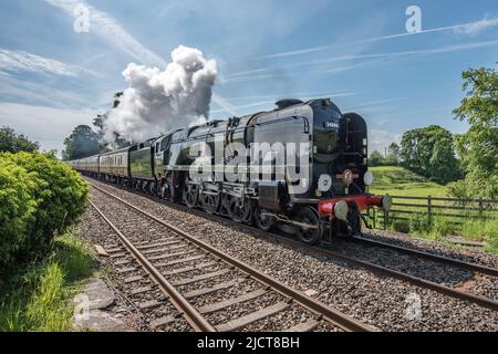 Braunton 34046 (Fellsman) auf dem Weg nach Carlisle (von Crewe) und durch Long Preston.North Yorkshire, England, Großbritannien..... 15.. Juni 2022. Stockfoto