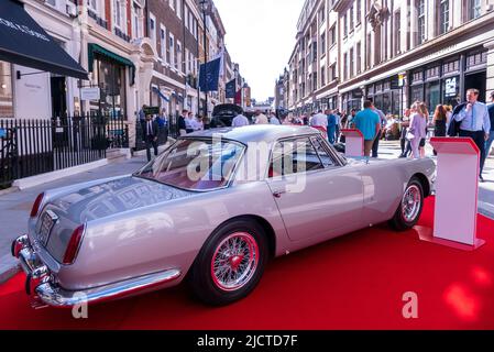 Concours über die Automobilausstellung Savile Row in London, Großbritannien Stockfoto