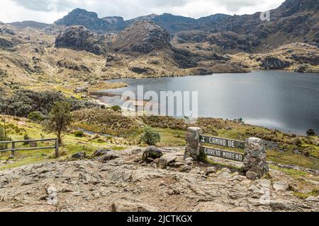 Cajas Nationalpark, Toreadora See. Berglandschaft. Ecuador, Azuay Provinz, in der Nähe der Stadt Cuenca Stockfoto