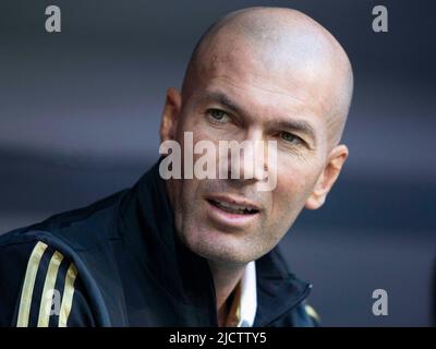 Zinedine ZIDANE wird am 23. Juni 2022 50, Trainer Zinedine ZIDANE (REAL). Fußball, Real Madrid (REAL) - Tottenham Hotspurs (tot), Audi Cup 2019, Halbfinale, am 30.. Juli 2019 in München/ALLIANZARENA/Deutschland Stockfoto