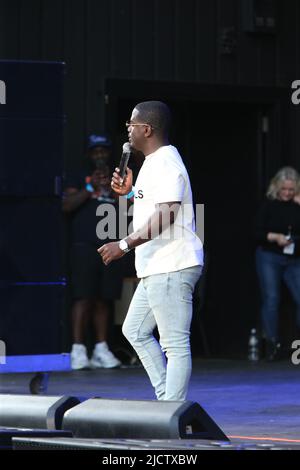 Der Komiker Skeet Carter spielt Live-Comedy bei der Dell East Music Center Summer Concert Series in Philadelphia. Mit: Komiker Skeet Carter wo: Philadelphia, Pennsylvania, USA Wann: 05 Aug 2021 Credit: W.Wade/WENN Stockfoto