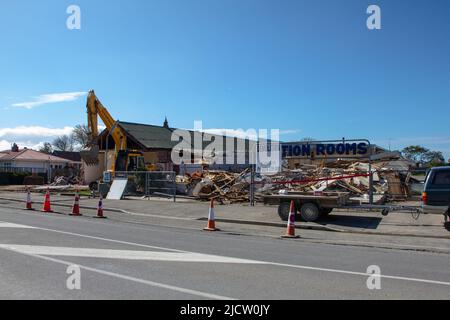 Erdbebenschäden rund um das Dorf Kaiapoi, Neuseeland, nach dem Erdbeben der Stärke 7,3 am 3.. September 2010. Silt-Verflüssigung; Risse. Stockfoto