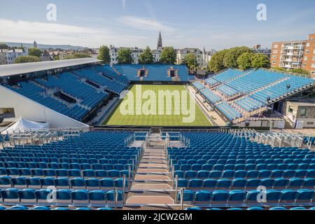 Eastbourne, Großbritannien. 15. Juni 2022. Centre Court vor dem Rothesay International 2022 Devonshire Park, Großbritannien 18-25. Juni 2022. Bild: Jane Stokes/Alamy Stockfoto