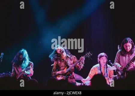 Kopenhagen, Dänemark. 15.. Juni 2022. Die japanische Psychedelik-Rockband Kikagaku Moyo spielt ein Live-Konzert im Pumpehuset in Kopenhagen. (Foto: Gonzales Photo/Alamy Live News Stockfoto