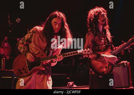 Kopenhagen, Dänemark. 15.. Juni 2022. Die japanische Psychedelik-Rockband Kikagaku Moyo spielt ein Live-Konzert im Pumpehuset in Kopenhagen. (Foto: Gonzales Photo/Alamy Live News Stockfoto