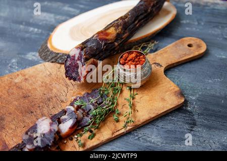 Pferdefleisch und fetthaltige mittelasiatische tatarische Küche Wurst Stockfoto