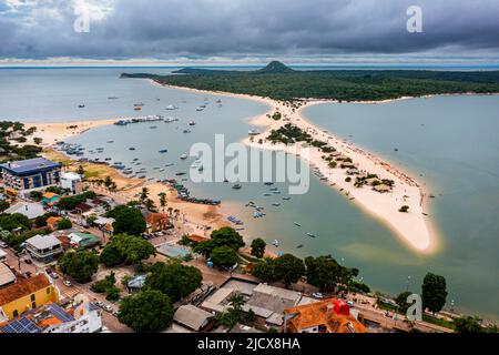 Langer Sandstrand in Alter do Chao am Amazonas, para, Brasilien, Südamerika Stockfoto