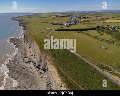 Luftaufnahmen von Dunraven Bay, Southerndown, Tal von Glamorgan, Wales Stockfoto