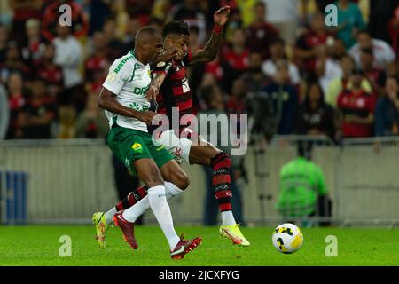 Rio De Janeiro, Brasilien. 15.. Juni 2022. Bruno Henrique von Flamengo während des Spiels zwischen Flamengo und Cuiaba im Rahmen der Brasileirao Serie A 2022 im Maracana Stadium am 15. Juni 2022 in Rio de Janeiro, Brasilien. (Foto: Ruano Carneiro/Carneiro Images/Sipa USA) Quelle: SIPA USA/Alamy Live News Stockfoto