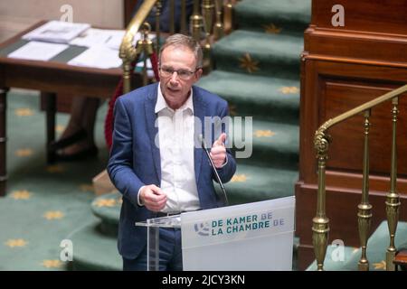 Brüssel, Belgien. 16.. Juni 2022. MR's Christophe Bombled im Bild während einer Plenarsitzung des Plenarsaals im Bundestag in Brüssel, Donnerstag, den 16. Juni 2022. BELGA FOTO HATIM KAGHAT Kredit: Belga Nachrichtenagentur/Alamy Live News Stockfoto