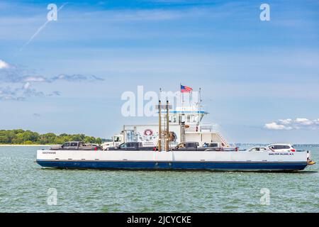 Die Shelter Island Ferry, Southside, macht eine Überfahrt nach North Haven Stockfoto