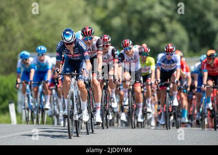 Dole, Slowenien. 16.. Juni 2022. Nicola Conci aus Italien und Alpecin-Fenix treten während der 28. Tour of Slovenia, 2. Etappen, 174,2km Etappen zwischen Ptuj und Rogaska Slatina gegeneinander an. Kredit: SOPA Images Limited/Alamy Live Nachrichten Stockfoto