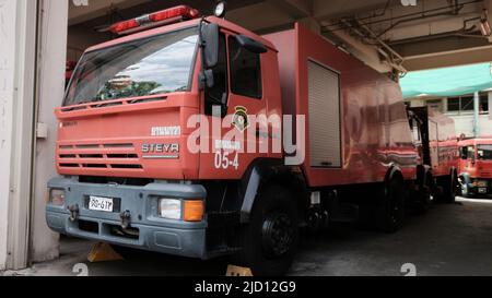 PAK KHLONG SAN FEUERWACHE an der Charoen Nakhon Road 1, Khwaeng Khlong San, Khet Khlong San, Provinz Bangkok, Thailand Stockfoto