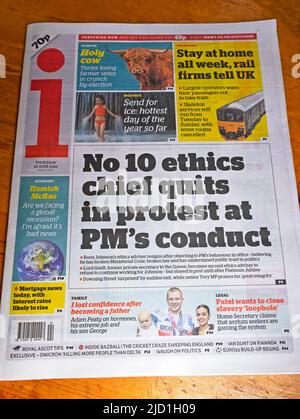 i Zeitung headline Boris Johnson Lord Geidt resignation 16 June 2022 "No 10 Ethics Chief gibt aus Protest gegen das Verhalten des Premierministers auf" London UK Stockfoto