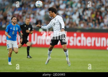 Mönchengladbach, Deutschland. 14.. Juni 2022. Leroy Sane (GER) Fußball/Fußball : UEFA Nations League Gruppenphase für Finalturnier Gruppe A3 Matchday 4 Zwischen Deutschland 5-2 Italien im Stadion Borrusia-Park in Monchengladbach, Deutschland . Quelle: Mutsu Kawamori/AFLO/Alamy Live News Stockfoto