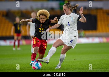 Donnerstag, 16.. Juni 2022. Keira Walsh. England gegen Belgien. Internationale Freundlichkeit im Molineux Stadium (Wolverhampton, UK). Stockfoto