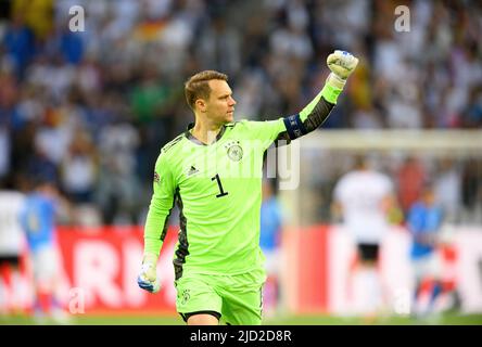 Jubel an Manuel NEUER (GER) Geste, Geste Fußball UEFA Nations League, Spieltag 4, Deutschland (GER) - Italien (ITA) 5: 2, am 14.. Juni 2022 in Borussia Mönchengladbach/Deutschland. Â Stockfoto