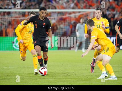 Cody Gakpo der Niederlandewährend des UEFA Nations League-, League A-, Gruppe-4-Spiels zwischen den Niederlanden und Wales am 11. Juni 2022 im Feijenoord De Kuip-Stadion in Rotterdam, Niederlande Foto von SCS/Soenar Chamid/AFLO (HOLLAND OUT) Stockfoto