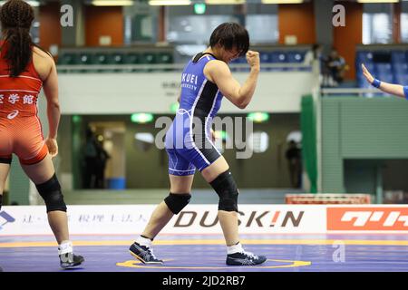 Komazawa Olympic Park Gymnasium, Tokio, Japan. 16.. Juni 2022. Sakura Motoki, 16. JUNI 2022 - Wrestling : Meiji Cup All Japan Selection Championship 59kg Freistil-Finale der Frauen im Komazawa Olympic Park Gymnasium, Tokio, Japan. Quelle: AFLO SPORT/Alamy Live News Stockfoto