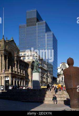 Übersicht vom Victoria Square. 103 Colmore Row, Birmingham, Großbritannien. Architekt: Doone Silver Kerr, 2022. Stockfoto