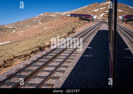 Auf der Cog Railway über der Timberline am Pikes Peak Mountain Stockfoto