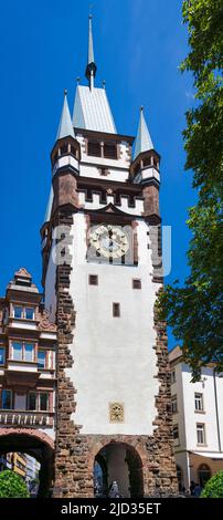 Martinstor oder St. Martin´s Tor in Freiburg im Breisgau ist eine historische Attraktion. Baden Württemberg, Deutschland, Europa Stockfoto