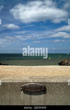 UK, Kent, Whitstable, Peter Cushings View und Plaque Stockfoto