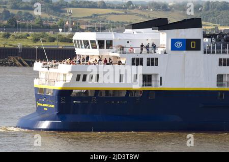 17/06/2022 Tilbury UK MS National Geographic Explorer ist ein kleines 112m-Zoll-Kreuzschiff (367ft), das 1882 mit Kabinenplatz für 148 Gäste gestartet wurde Stockfoto