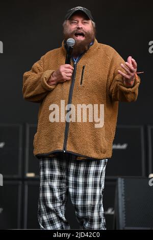 Schauspieler Brian Blessed auf der Bühne des Bloodstock Open Air, Catton Hall, am 15.. August 2021 mit der Vorstellung der britischen Heavy Metal Band Saxon. Mit: Brian Blessed wo: Derbyshire, Großbritannien Wann: 15 Aug 2021 Credit: Graham Finney/WENN Stockfoto