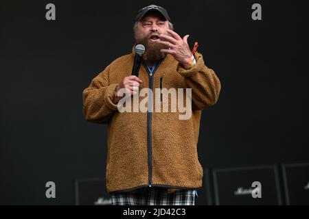 Schauspieler Brian Blessed auf der Bühne des Bloodstock Open Air, Catton Hall, am 15.. August 2021 mit der Vorstellung der britischen Heavy Metal Band Saxon. Mit: Brian Blessed wo: Derbyshire, Großbritannien Wann: 15 Aug 2021 Credit: Graham Finney/WENN Stockfoto