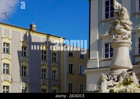 Detail der Skulptur des Wittelsbacher Brunnens auf dem Residenzplatz, Passau, Bayern, Deutschland, 11.6.22 Stockfoto