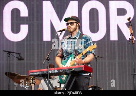 Oslo, Norwegen. 17.. Juni 2022. Der irische Sänger und Songwriter James Vincent McMorrow spielt ein Live-Konzert während des norwegischen Musikfestivals Piknik i Parken 2022 in Oslo. (Foto: Gonzales Photo/Alamy Live News Stockfoto