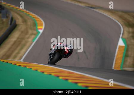 Hohenstein Ernstthal, Deutschland. 17.. Juni 2022. Freies Training vor dem MotoGP Liqui Moly Motorrad Grand Prix Deutschland auf dem Sachsenring. 17. Juni 2022 in Bild: Entrenamientos libres previos al Gran Premio Liqui Moly Motorrad de MotoGP de Alemania en el Circuito de Sachsenring, 17 de Junio de 2022 POOL/ MotoGP.com/Cordon die Pressebilder sind nur für redaktionelle Zwecke bestimmt. Obligatorischer Kredit: © motogp.com Kredit: CORDON PRESS/Alamy Live News Stockfoto