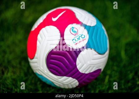 Der Nike Flight Euro 2022 Frauenball Stockfoto