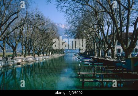 Canal du Vassé, Annecy, Haute-Savoie, Frankreich (Foto um 1990s) Stockfoto