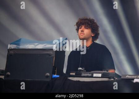 Oslo, Norwegen. 17.. Juni 2022. Der englische Musikproduzent, DJ und Plattenkünstler Jamie XX spielt ein Live-Konzert während des norwegischen Musikfestivals Piknik i Parken 2022 in Oslo. (Foto: Gonzales Photo/Alamy Live News Stockfoto