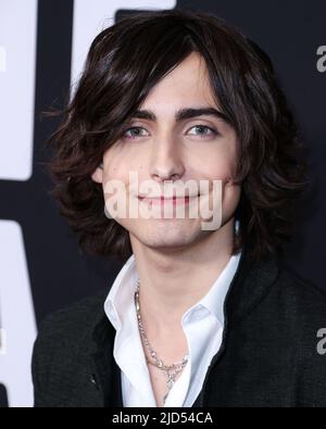 WEST HOLLYWOOD, LOS ANGELES, KALIFORNIEN, USA - 17. JUNI: Der amerikanische Schauspieler Aidan Gallagher kommt zur Weltpremiere von Netflix's 'The Umbrella Academy' Saison 3, die am 17. Juni 2022 im Londoner West Hollywood in Beverly Hills in West Hollywood, Los Angeles, Kalifornien, USA, stattfand. (Foto von Xavier Collin/Image Press Agency) Stockfoto