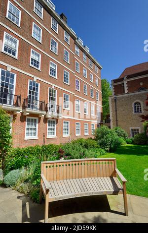 Pump Court und Elm Court Gardens, Middle Temple Lane, Temple Legal District, City of London, Großbritannien Stockfoto