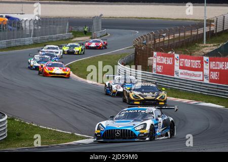 Zandvoort, Niederlande. 18.. Juni 2022. 89 Boguslavskiy Timur, Marciello Raffaele (SWI), AKKODIS ASP Team, Mercedes-AMG GT3, Aktion während der 5. Runde der Fanatec GT World Challenge Europe Powered by AWS 2022, vom 17. Bis 19. 2022 auf dem Circuit Zandvoort, in Zandvoort, Niederlande - Foto Julien Delfosse / DPPI Credit: DPPI Media/Alamy Live News Stockfoto