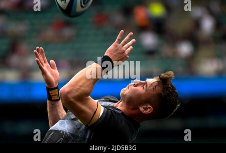 London, Großbritannien. 18.. Juni 2022; Twickenham, London, England: Gallagher Premiership Finale, Leicester versus Saracens; Freddie Steward von Leicester Tigers wärmt sich Kredit: Action Plus Sports Images/Alamy Live News Stockfoto