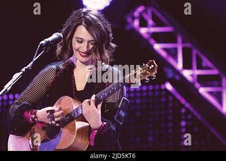 Rom, Italien. 01.. Mai 2018. Carmen Consoli tritt auf der Bühne des Konzerts Primo Maggio in Rom auf. Kredit: SOPA Images Limited/Alamy Live Nachrichten Stockfoto